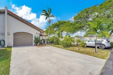 8446 SW 114th Place Miami FL 33173