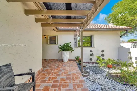 8446 SW 114th Place Miami FL 33173