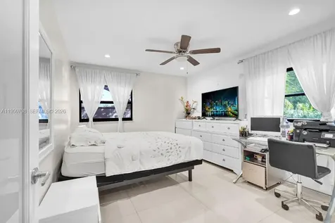 8446 SW 114th Place Miami FL 33173