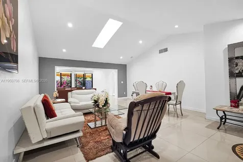 8446 SW 114th Place Miami FL 33173