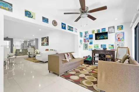 8446 SW 114th Place Miami FL 33173
