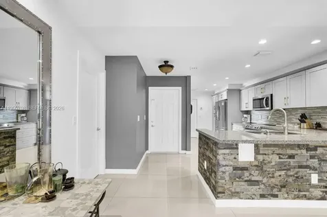8446 SW 114th Place Miami FL 33173