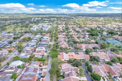 8446 SW 114th Place Miami FL 33173