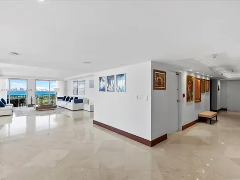 5660 Collins Avenue Miami Beach FL 33140
