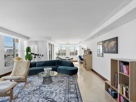 5660 Collins Avenue Miami Beach FL 33140