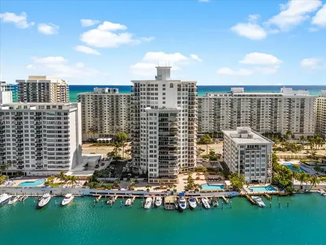 5660 Collins Avenue Miami Beach FL 33140