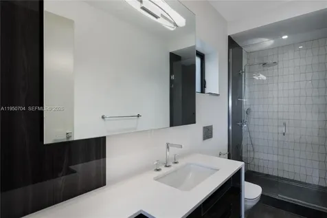 2370 Bayview Lane North Miami FL 33181