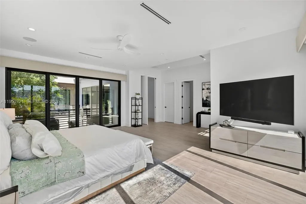 1529 SE 2nd Court Fort Lauderdale FL 33301