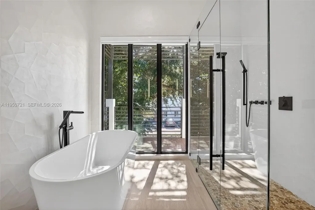 1529 SE 2nd Court Fort Lauderdale FL 33301