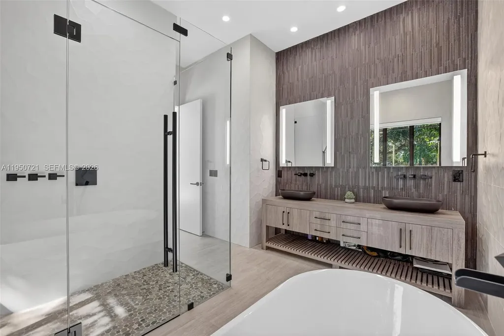 1529 SE 2nd Court Fort Lauderdale FL 33301