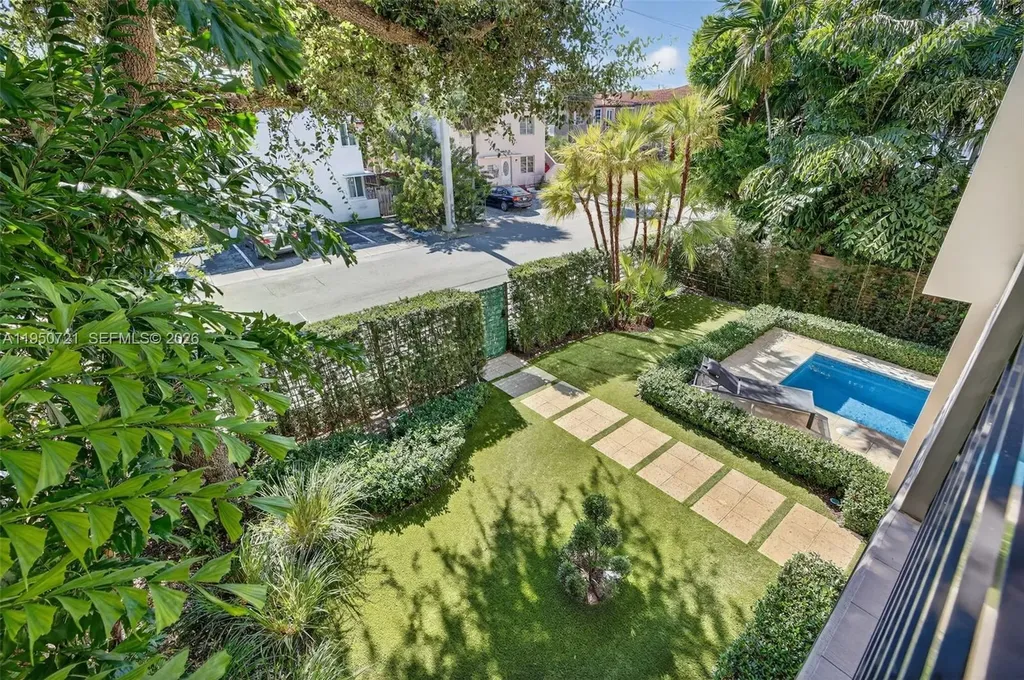 1529 SE 2nd Court Fort Lauderdale FL 33301