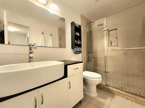2030 S Ocean Dr Penthouse Hallandale Beach FL 33009