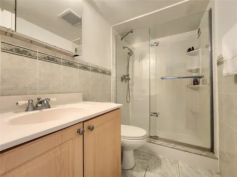 2030 S Ocean Dr Penthouse Hallandale Beach FL 33009