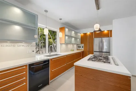 1643 Nethia Drive Miami FL 33133