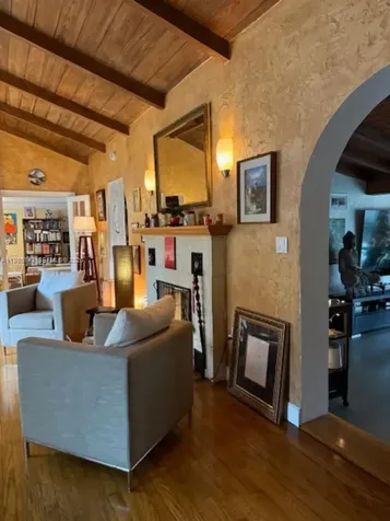 1643 Nethia Drive Miami FL 33133