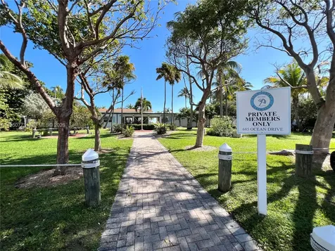 255 Sunrise Drive Key Biscayne FL 33149