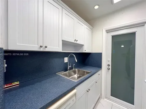 255 Sunrise Drive Key Biscayne FL 33149
