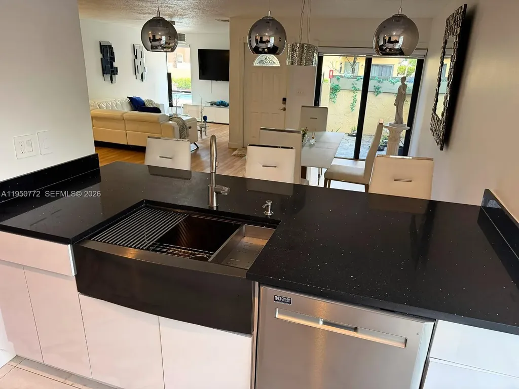 4226 NW 114th Terrace Coral Springs FL 33065