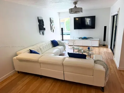 4226 NW 114th Terrace Coral Springs FL 33065