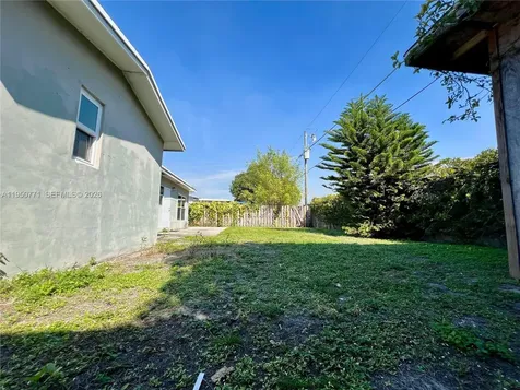 2500 NW 89th Avenue Sunrise FL 33322