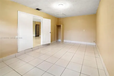6120 SW 19th Street North Lauderdale FL 33068
