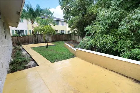 6120 SW 19th Street North Lauderdale FL 33068