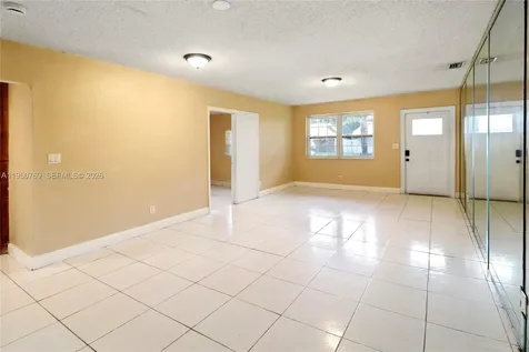 6120 SW 19th Street North Lauderdale FL 33068