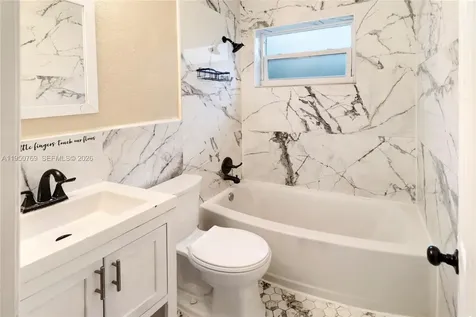 6120 SW 19th Street North Lauderdale FL 33068