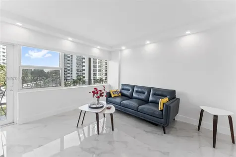 3250 NE 28th Street Fort Lauderdale FL 33308