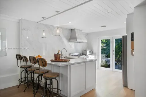 463 W 62nd Street Miami Beach FL 33140