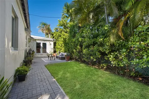 463 W 62nd Street Miami Beach FL 33140