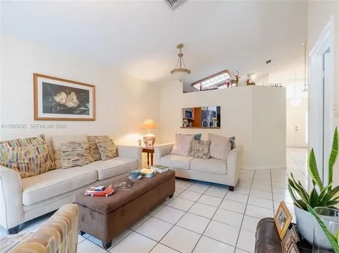 206 SW 159th Way Sunrise FL 33326