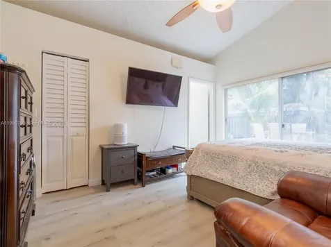 206 SW 159th Way Sunrise FL 33326