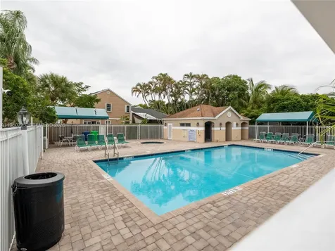 206 SW 159th Way Sunrise FL 33326