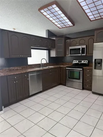206 SW 159th Way Sunrise FL 33326