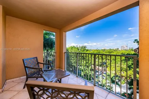 19801 E Country Club Drive Aventura FL 33180