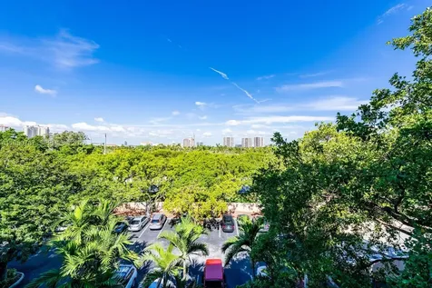 19801 E Country Club Drive Aventura FL 33180