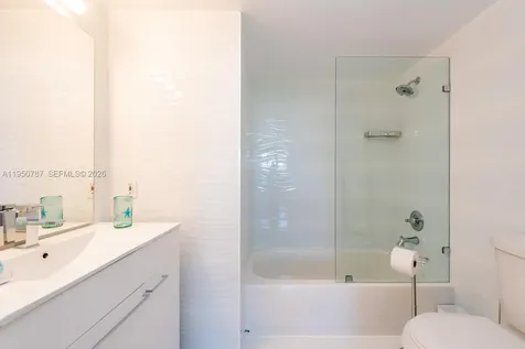 19801 E Country Club Drive Aventura FL 33180