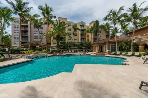19801 E Country Club Drive Aventura FL 33180