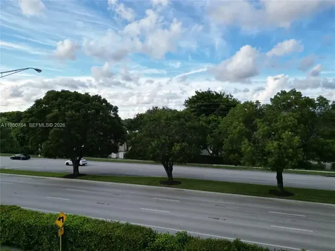 53 Ventnor C Deerfield Beach FL 33442