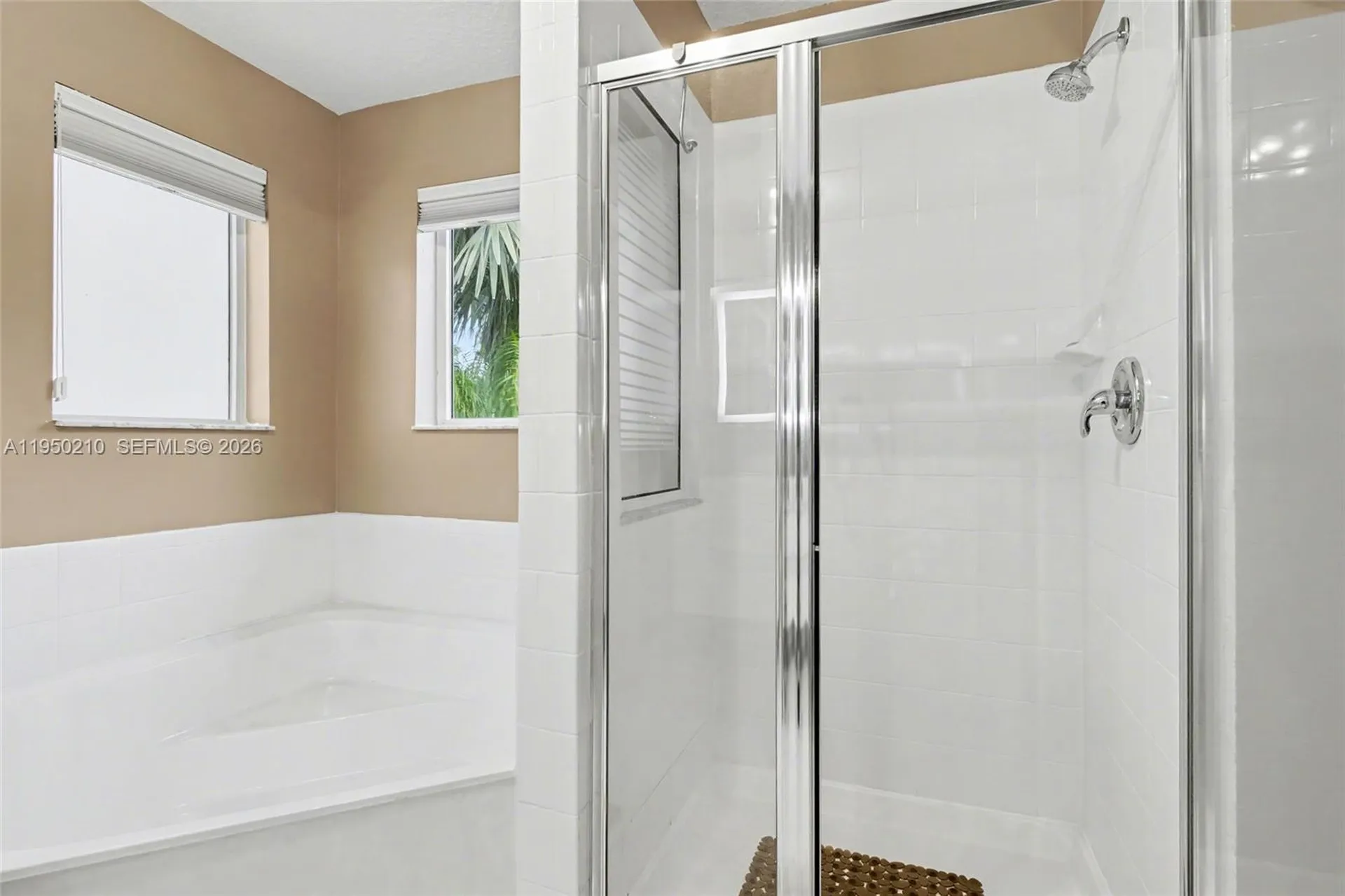 1140 Canella Lane Hollywood FL 33019