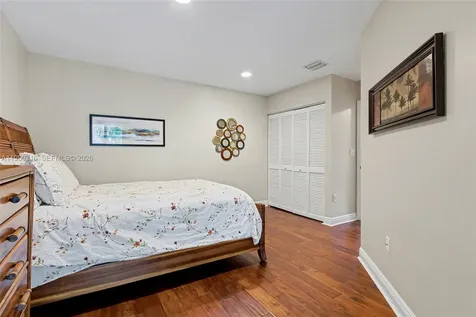 1140 Canella Lane Hollywood FL 33019