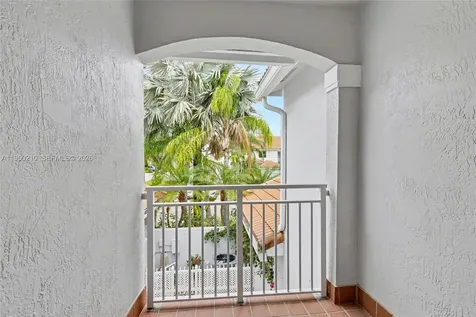 1140 Canella Lane Hollywood FL 33019