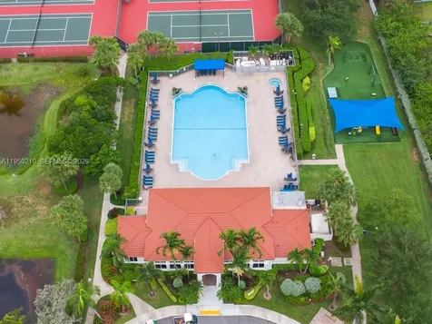 1140 Canella Lane Hollywood FL 33019