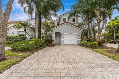 1140 Canella Lane Hollywood FL 33019