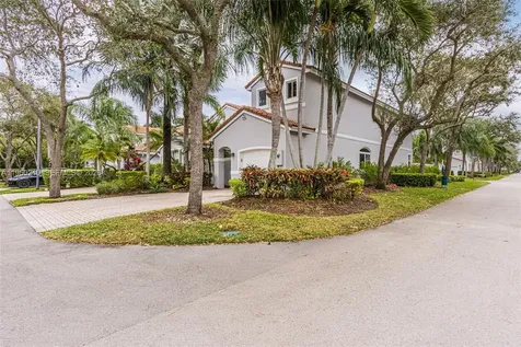 1140 Canella Lane Hollywood FL 33019