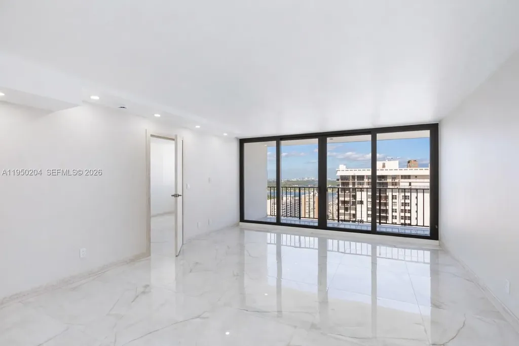 2401 S Ocean Drive Hollywood FL 33019