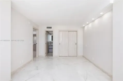 2401 S Ocean Drive Hollywood FL 33019