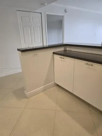 1901 Brickell Avenue Miami FL 33129