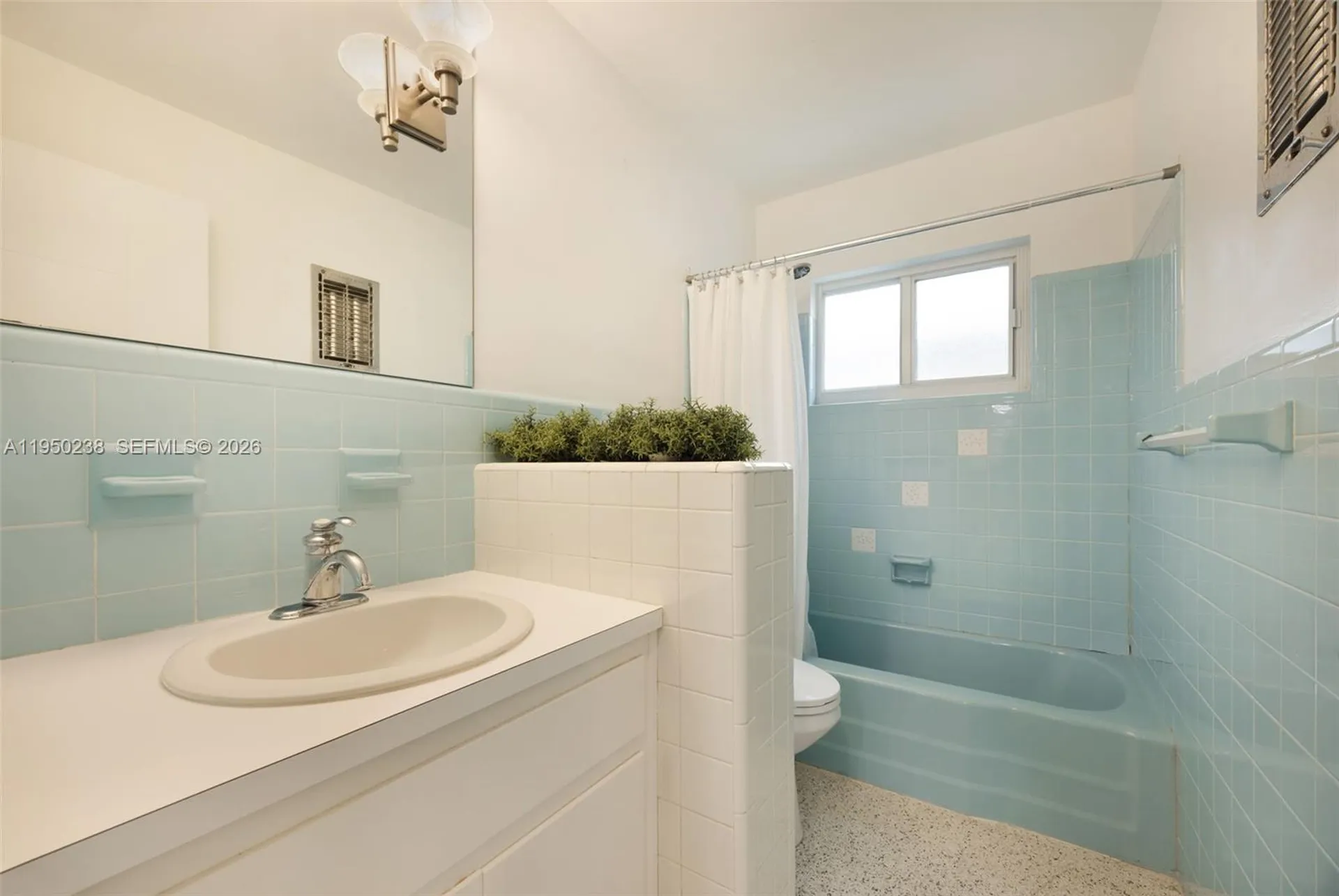 1734 W Las Olas Boulevard Fort Lauderdale FL 33312